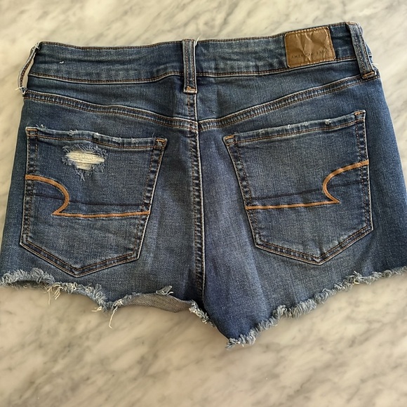 American Eagle Super Stretch Hi Rise Shortie Shorts Size 6 Exc. pre owned Cond. - Picture 2 of 5